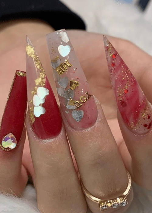 Beautiful Valentine’s day nail designs that you will want to try for yourself this year. #valentinesdaynails #valentinesdaynailsacrylic #nails #beauty #valentinesdaynailsacryliclong