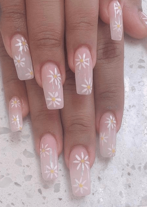 A nail design with white flowers