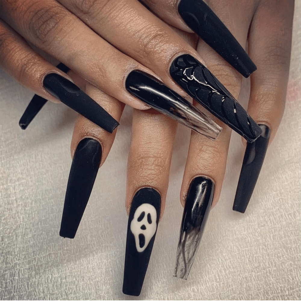 scream nail design