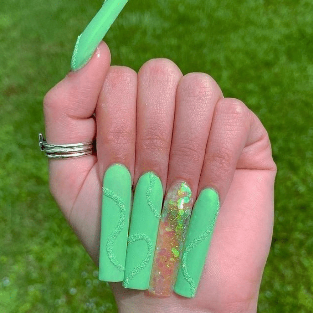 Green nail design