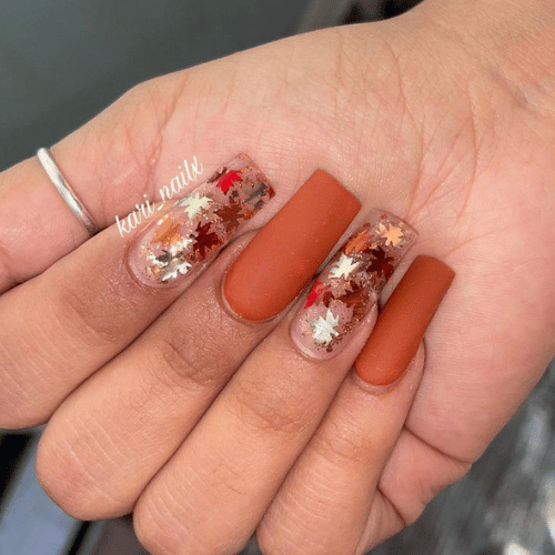 Fall nail art