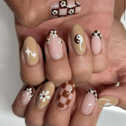 Fall nail art